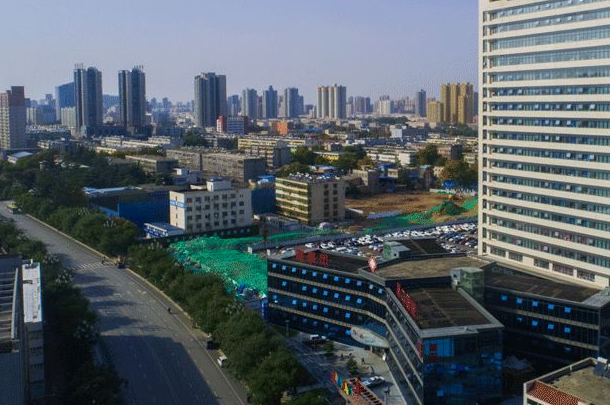 2024西安二院割眼袋价格割眼袋能保持几年