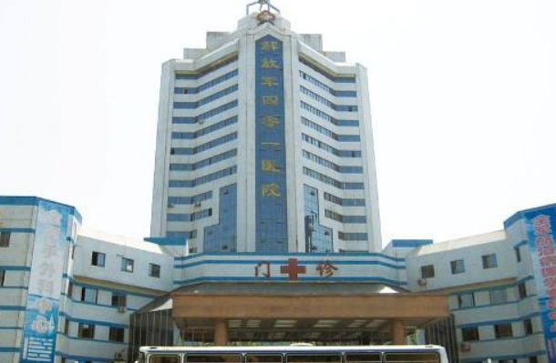 青岛401医院眼科激光近视好吗?眼科激光近视费用2024
