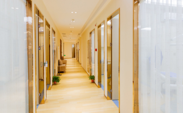 株洲爱思特医疗美容门诊部面部提升去皱多少钱?术后三个月案例曝光