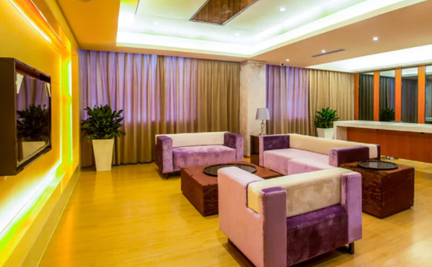 白玉兰医疗整形腹部抽脂术后三个月案例曝光|技术特色怎么样?价格多少